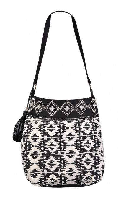 Cute Aztec Purse, Black and White Geometric Aztec Purse, Cute Beaded Purse