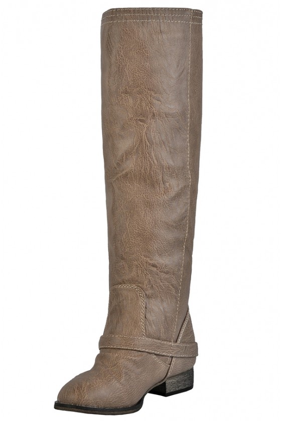 Brown boots discount with red zipper