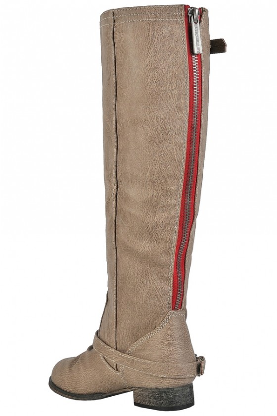 Boots with red zipper down the back hotsell
