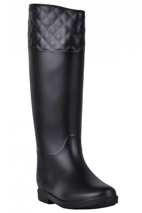 Black quilted rain boots 2025