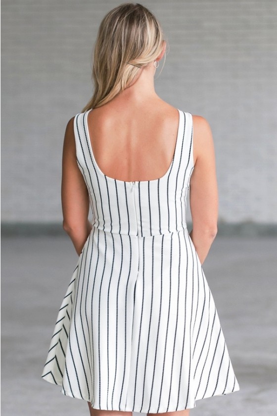 Black and deals white lining dress