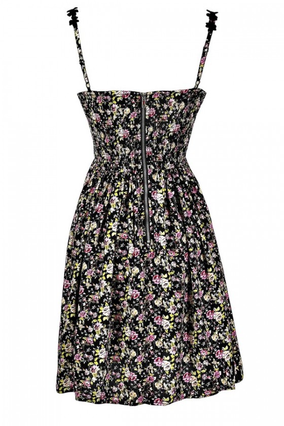 Black and white online floral print dress