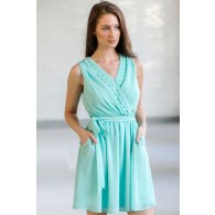 Pocket Full of Sunshine Dress in Mint