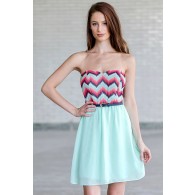Pixelated Waves Belted Mint Strapless Dress