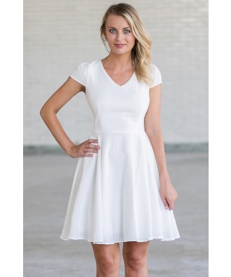 Cute White A-Line Party Rehearsal Dinner Dress