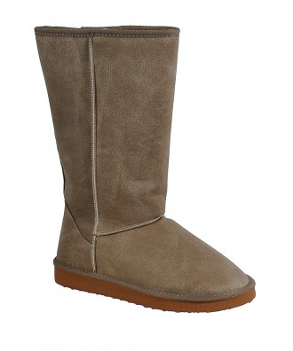 beige welly boots